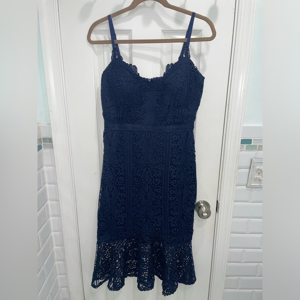 GUESS lace dress formal dress
